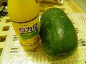 水晶瓜中间可以吃吗,揭秘中间可食用之谜